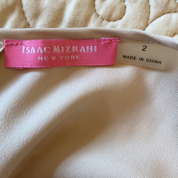 Isaac Mizrahi Beige Blouse. Size small. - Picture 4 of 6